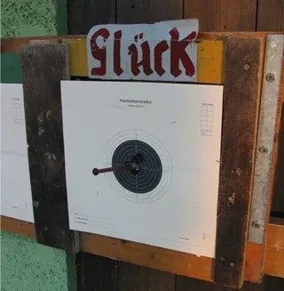 Volltreffer auf der Glücksscheibe